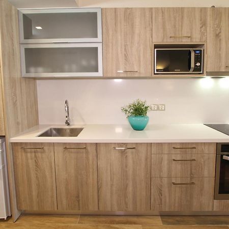 Skinari Apartments Monolia Ngoại thất bức ảnh
